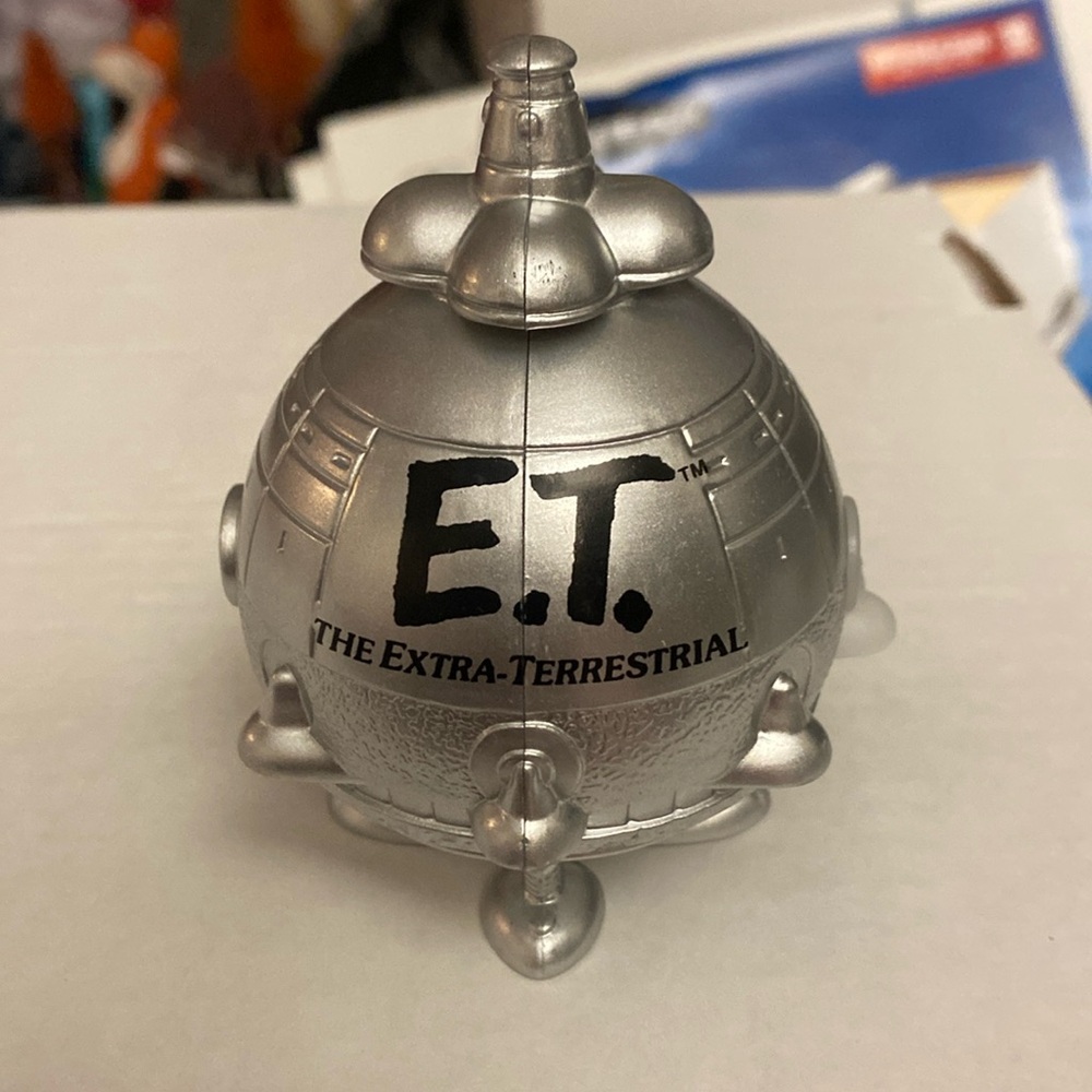 E.T. 20th Anniversary Spaceship Viewer Wendy’s Kids Meal Universal Studios ET